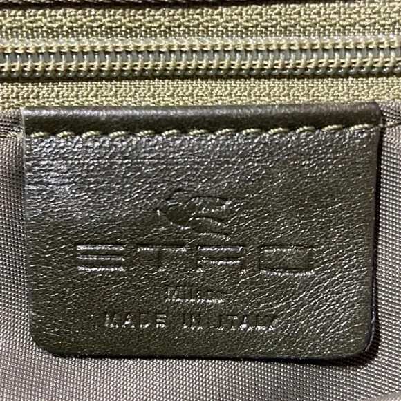 Etro Olive Green Nylon Bag 💚✨ with Leather Trim 👜Vintage vibes - Picture 7 of 7